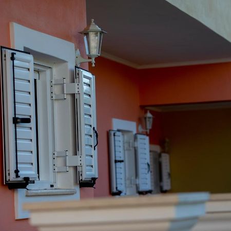 John Apartments First Floor ロダ エクステリア 写真