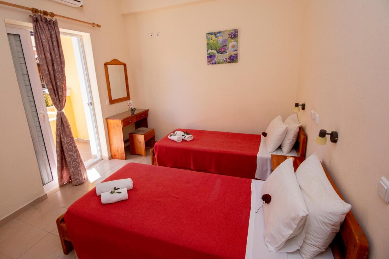 John Apartments First Floor ロダ エクステリア 写真